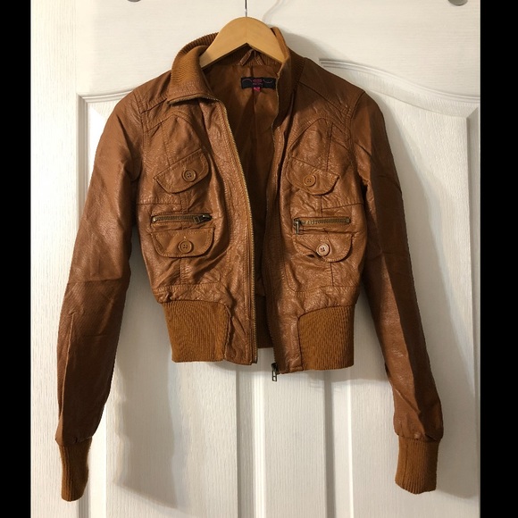Brown jacket - Picture 2 of 4